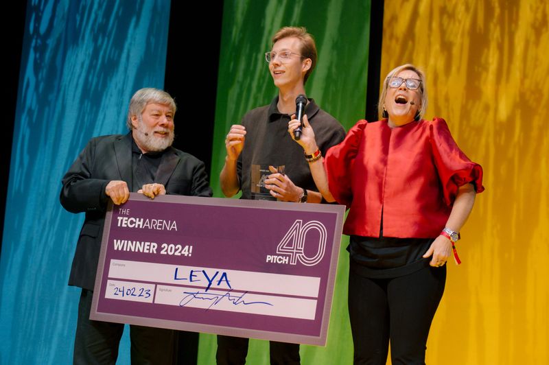 Max Junestrand, CEO & Co-Founder of Leya receives the award from Apple founder Steve Wozniak. Image credit: Adrian Pehrson.